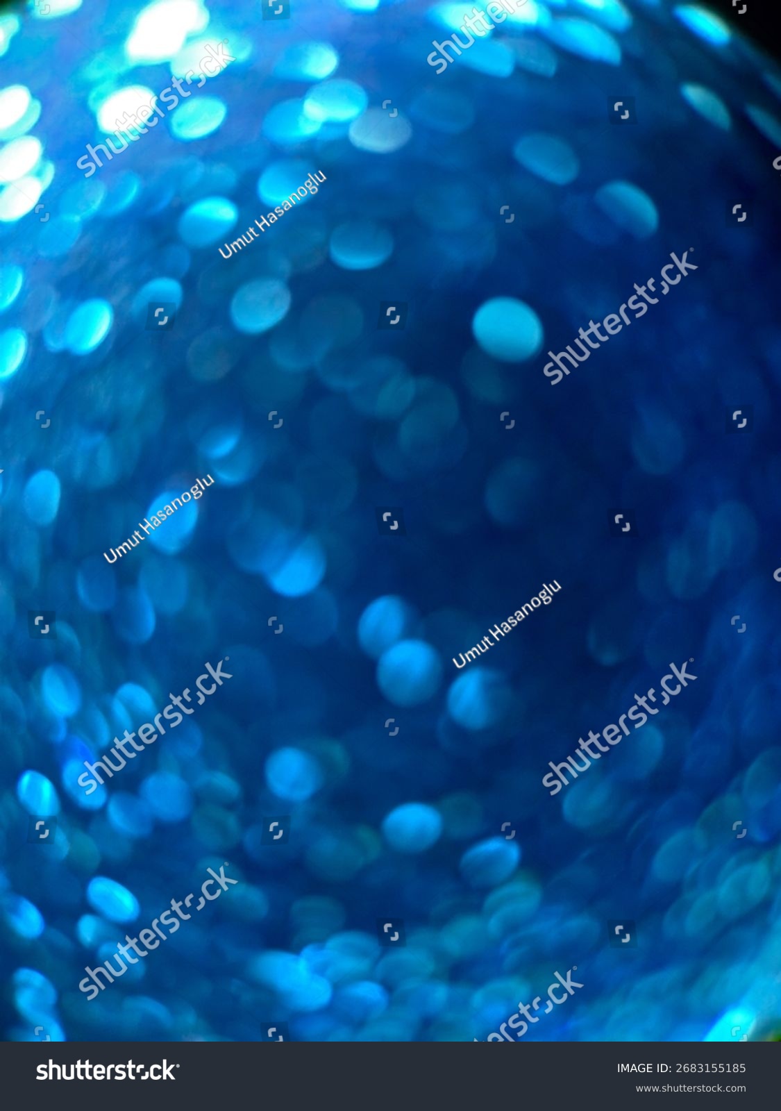 Blaues Bokeh mit weichen Kreisen