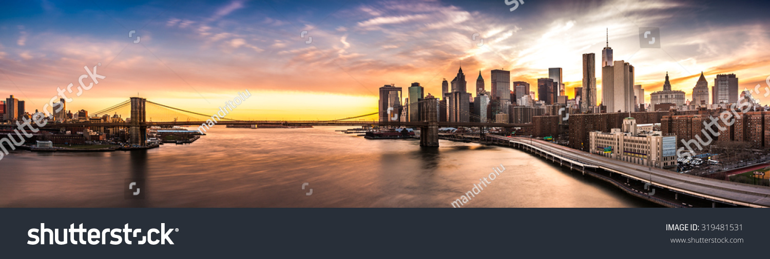 Brooklyn Bridge bei Sonnenuntergang