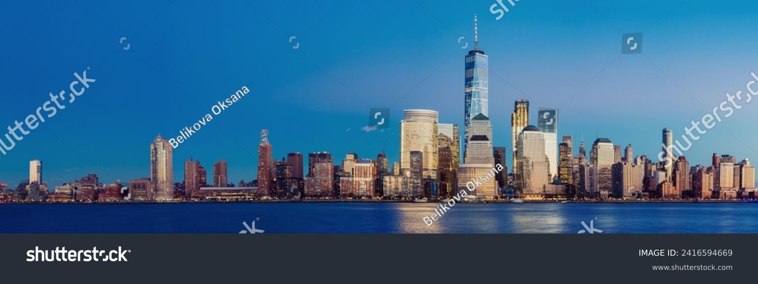 Manhattan Skyline bei Nacht