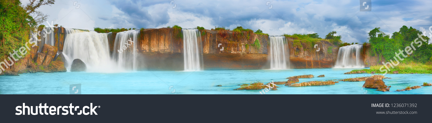 Panoramablick auf einen Wasserfall in Vietnam