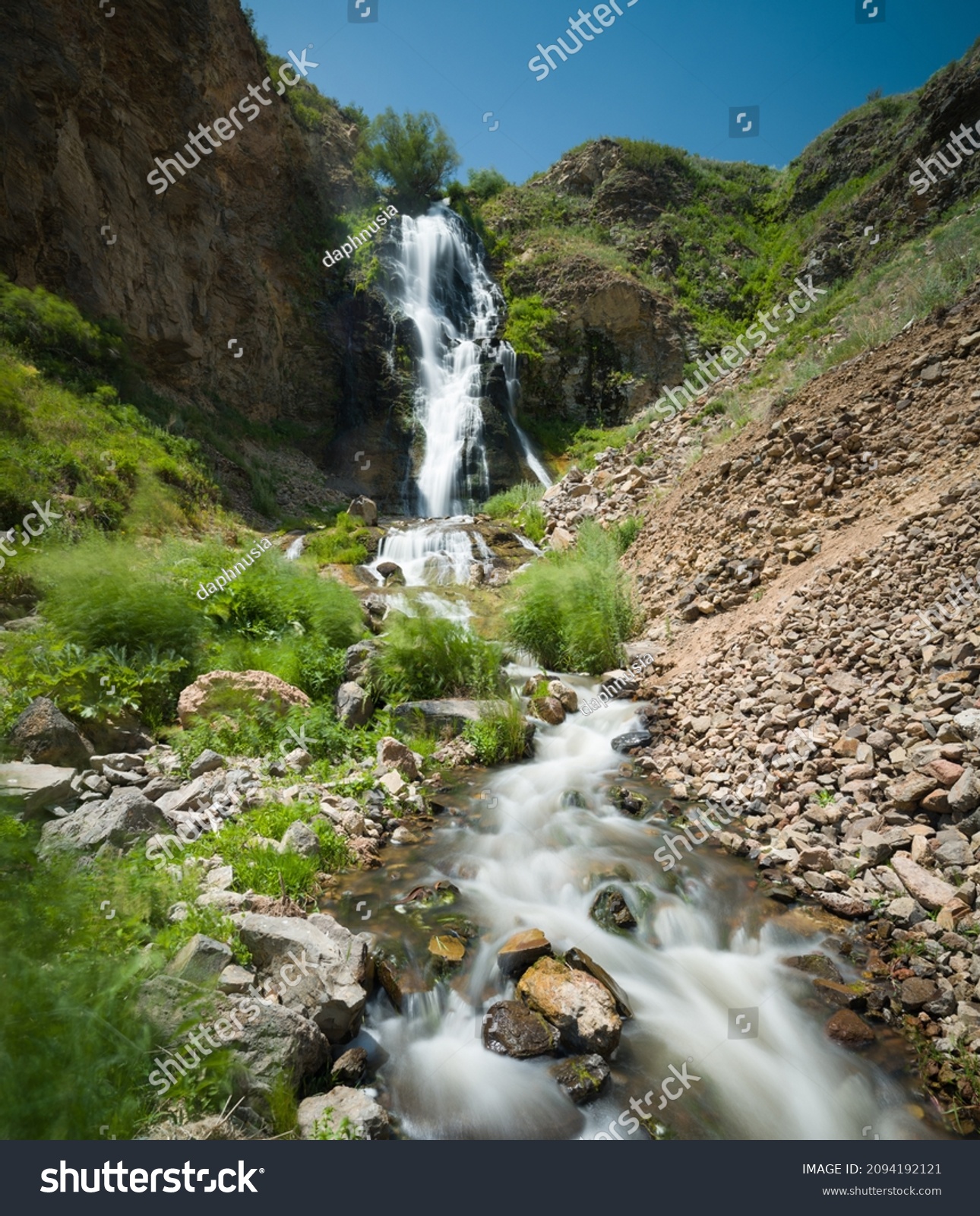 Susuz Wasserfall nahe Kars – Fels & Gischt